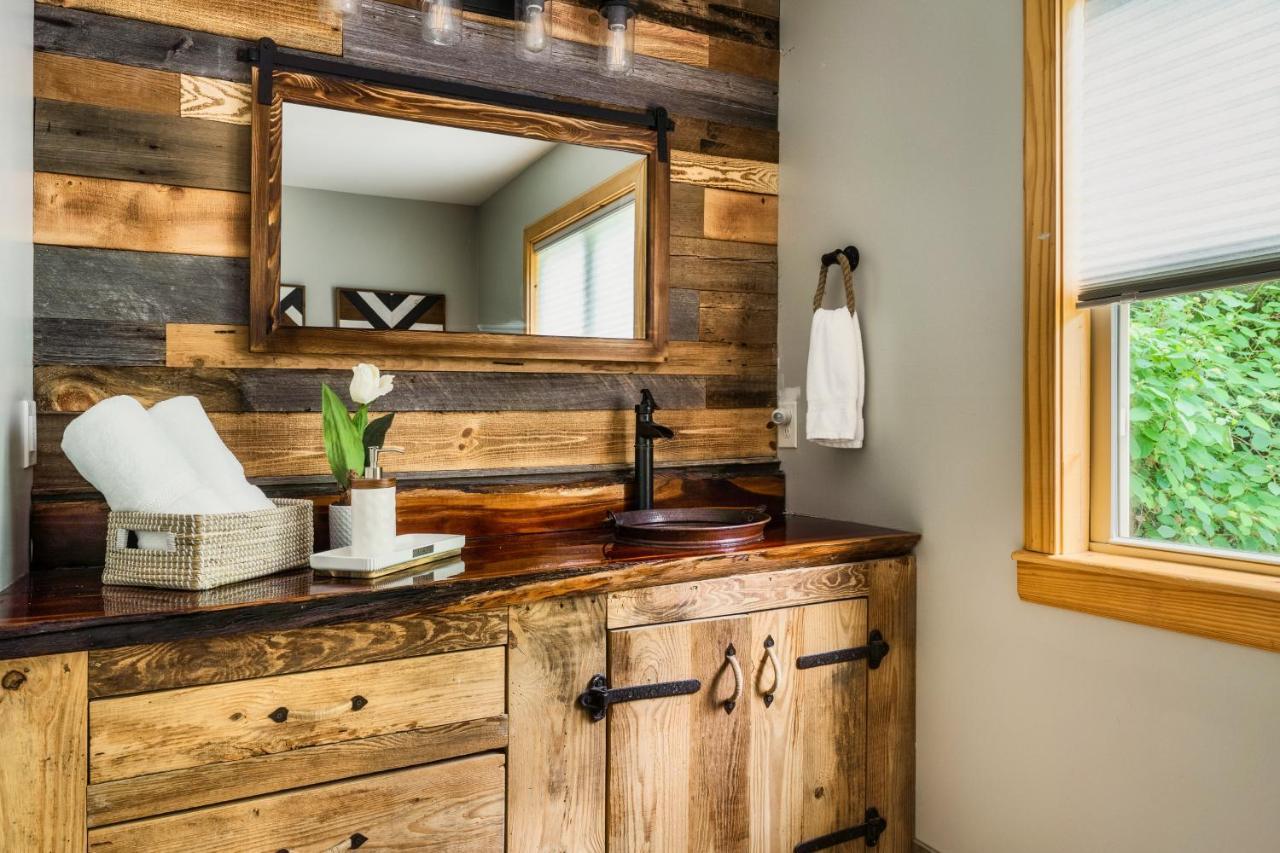 Mountainside - New Luxury Cabin-Fire Table-Hot Tub-3 Pools-Ps5-Bears Гатлинбург Экстерьер фото